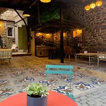 Go Compostela - 6 Pax Apartament *