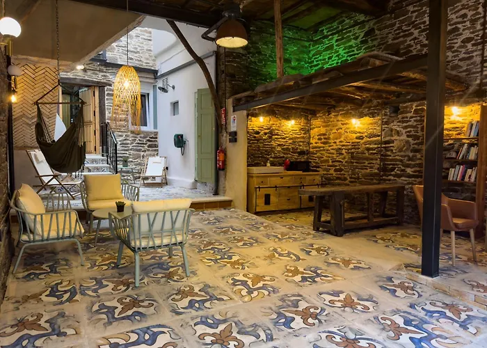 Go Compostela - 6 Pax * サリア