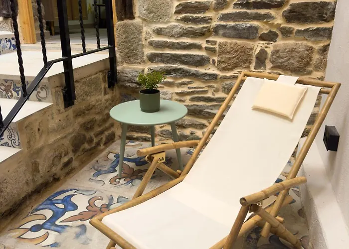 Go Compostela - 6 Pax * サリア