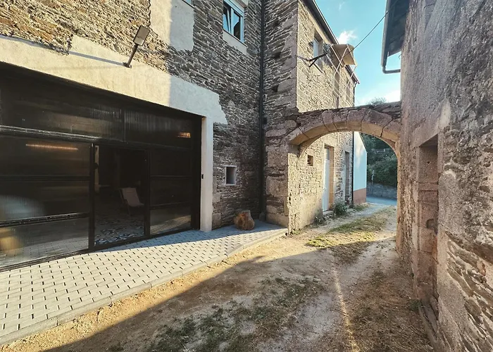 Go Compostela - 6 Pax Sarria